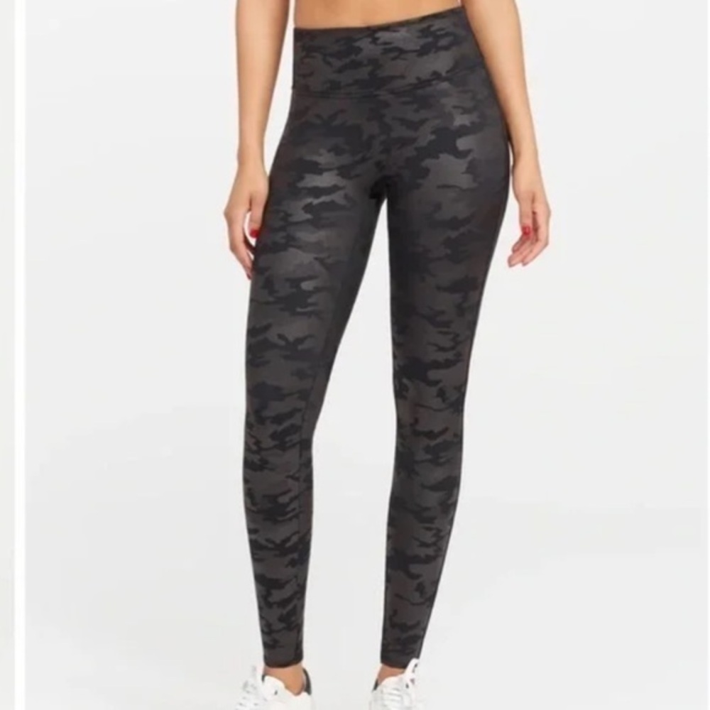Spanx Faux Leather Camo Leggings small and xsmall